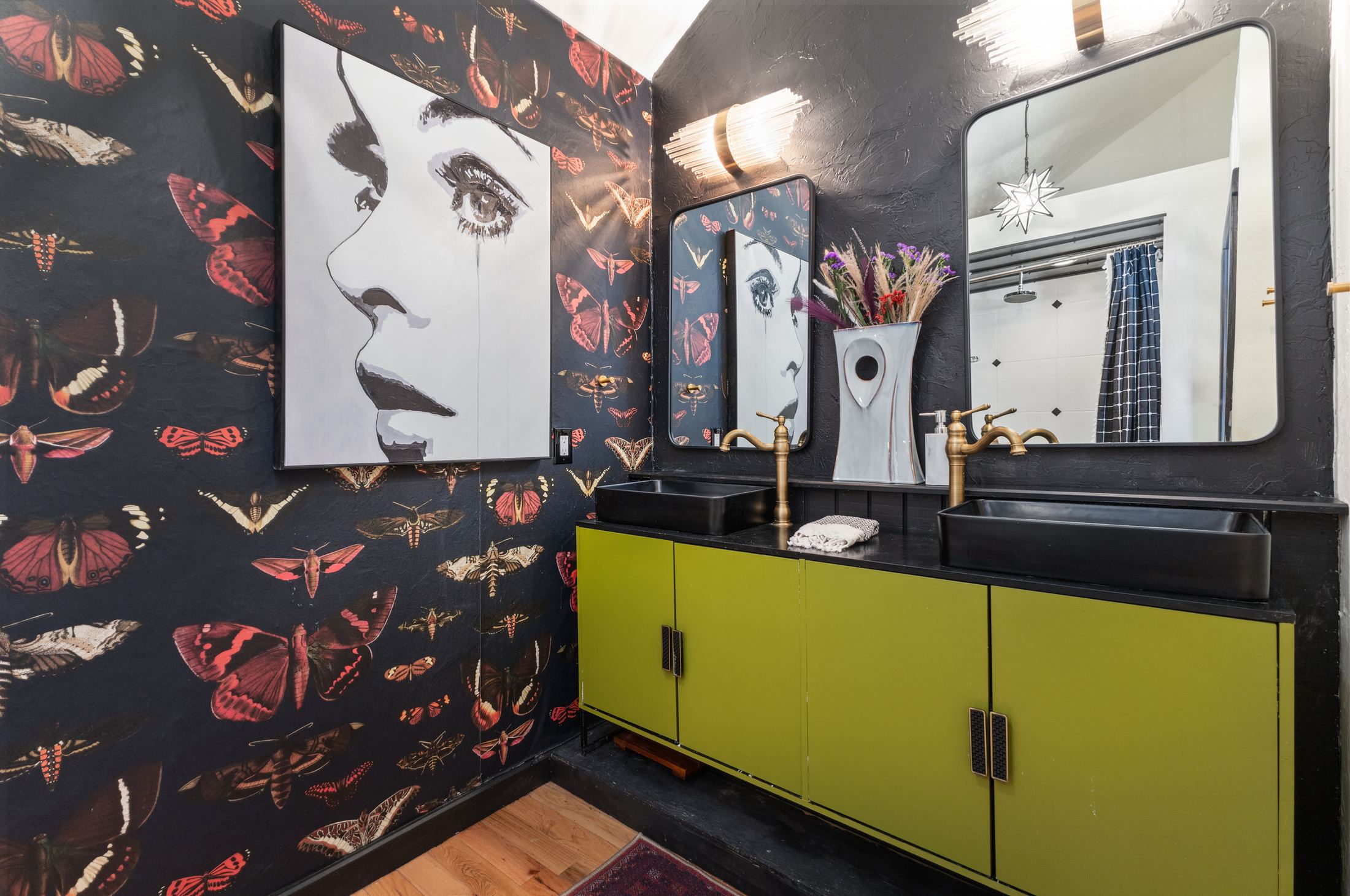 Butterfly-wallpaper bathroom, alternate angle