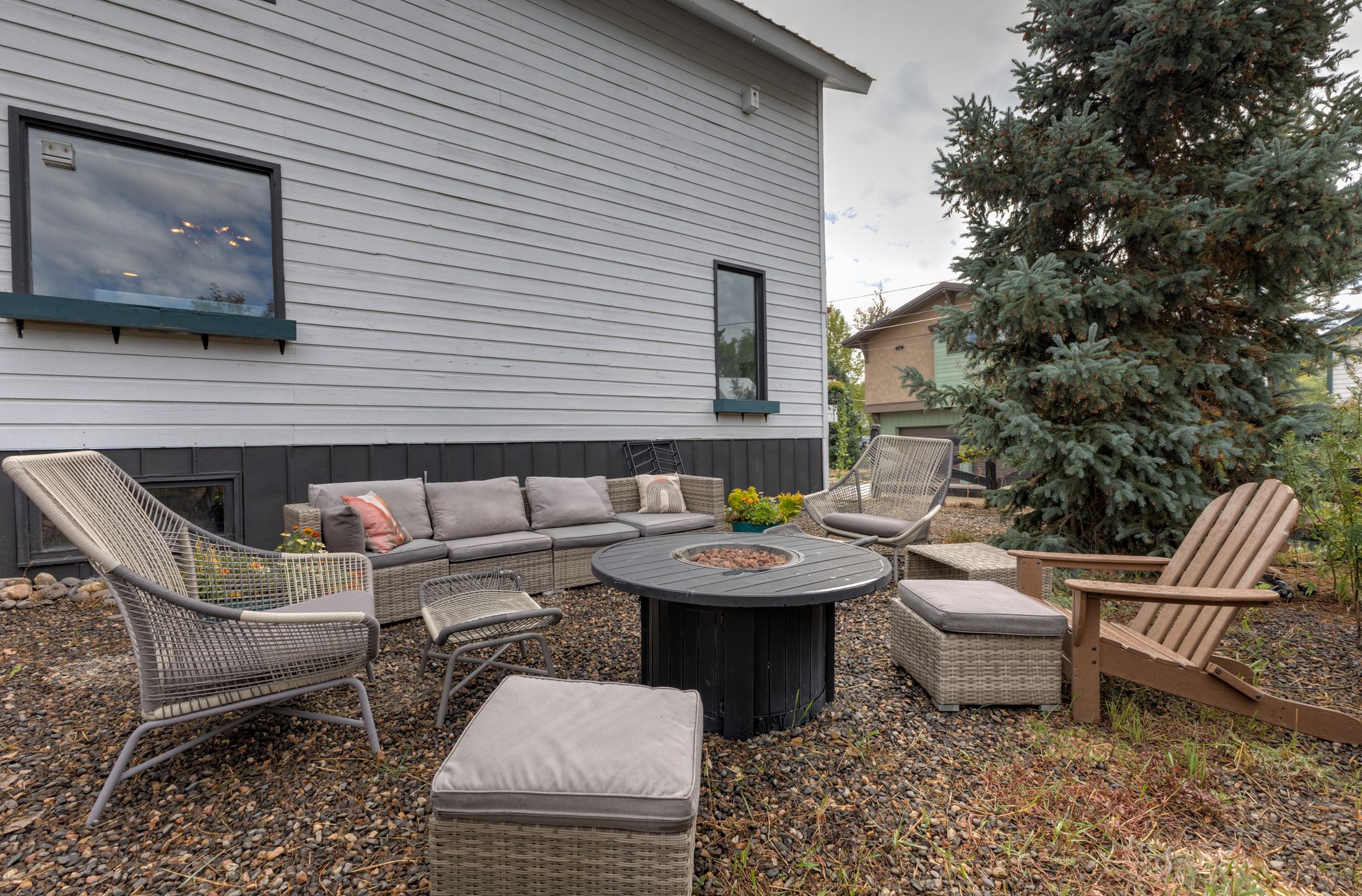 Fire pit patio seating