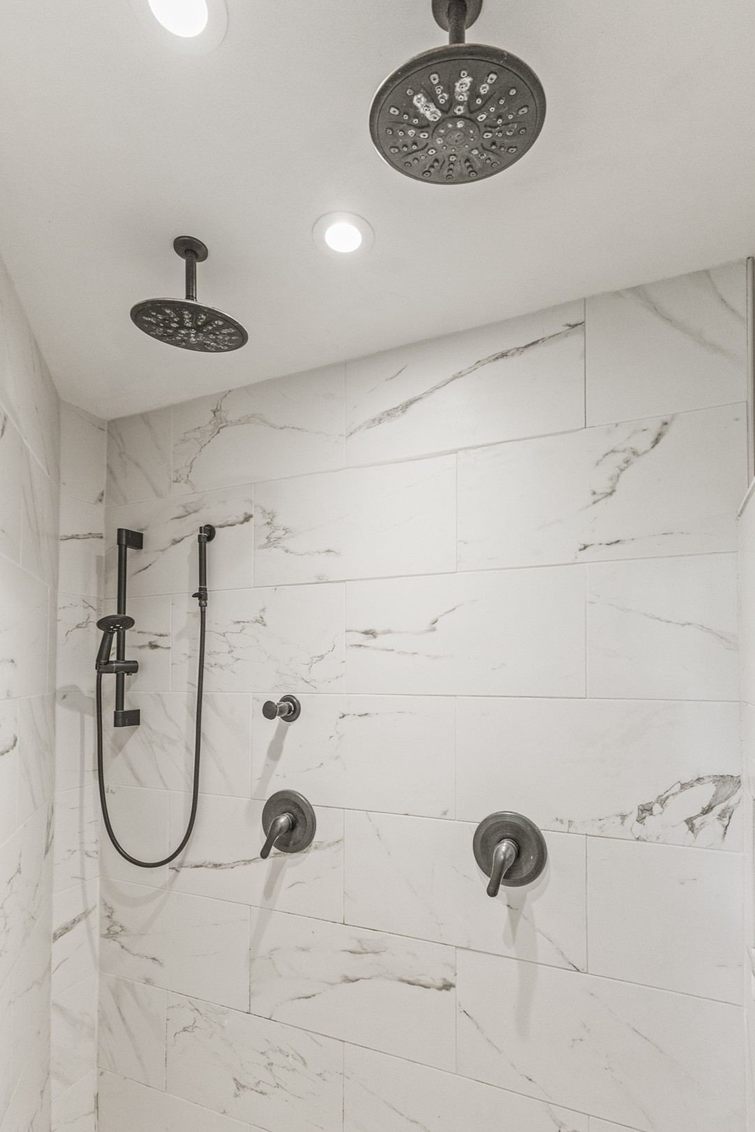 Shower detail